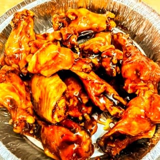 DOZEN WINGS