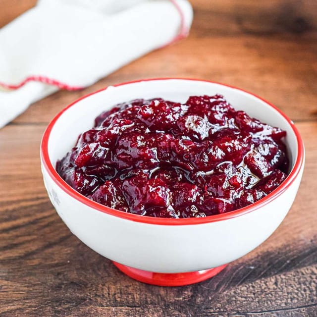 HOMEMADE CRANBERRY SAUCE.